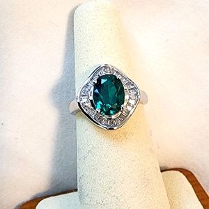 Emerald & CZ sterling silver ring sz 6